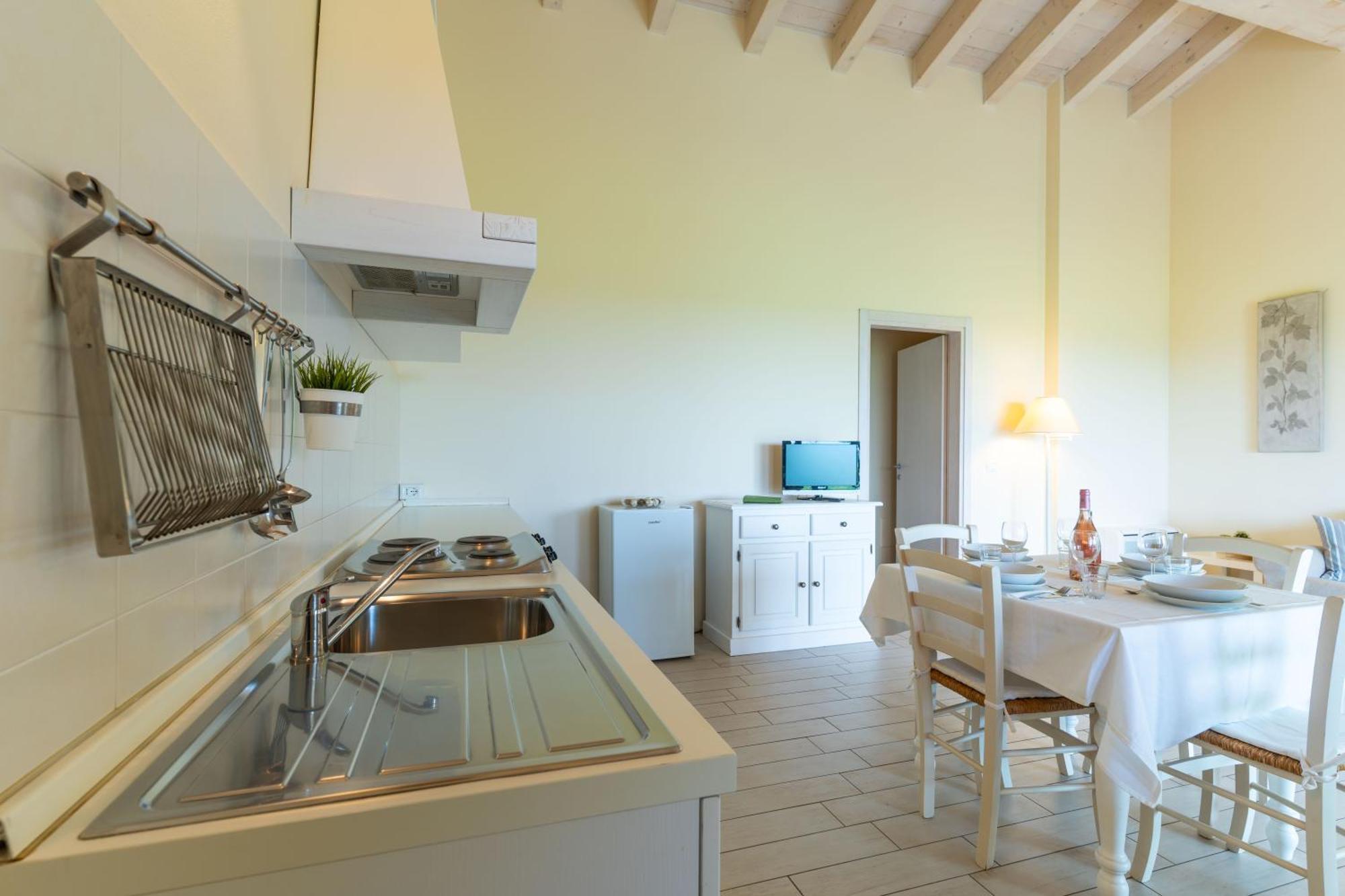 Agriturismo Colle Dei Pivi Понті-суль-Мінчіо Екстер'єр фото