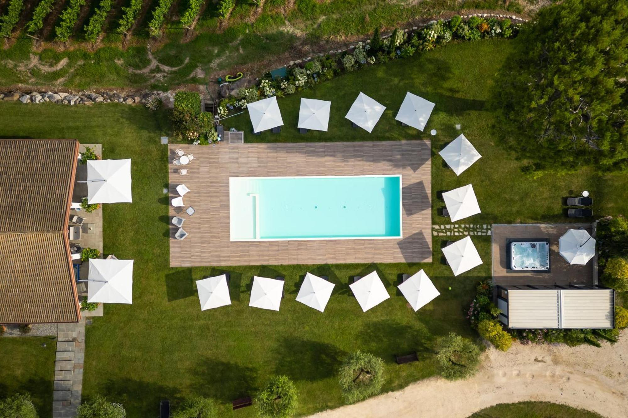 Agriturismo Colle Dei Pivi Понті-суль-Мінчіо Екстер'єр фото