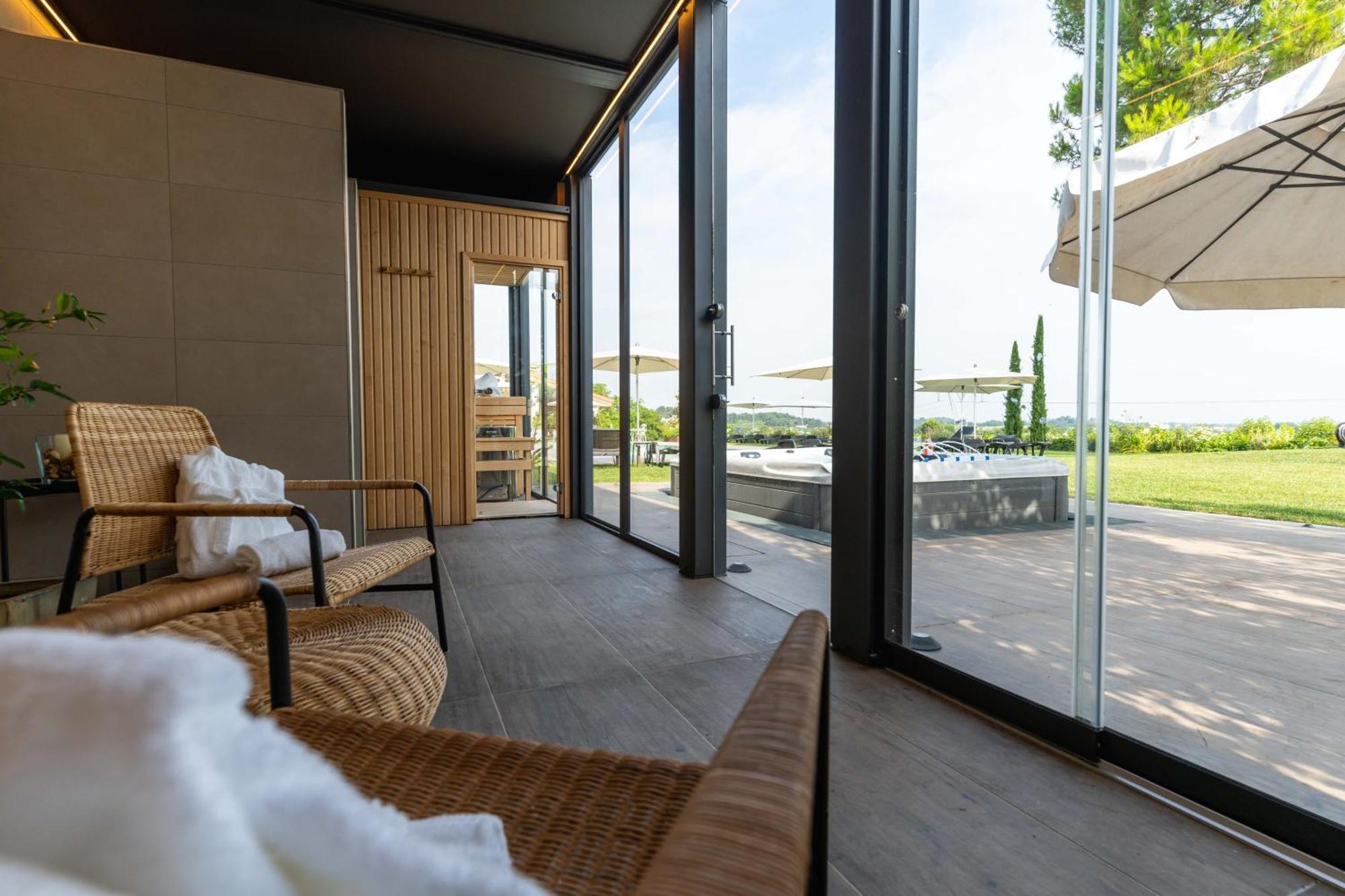 Agriturismo Colle Dei Pivi Понті-суль-Мінчіо Екстер'єр фото