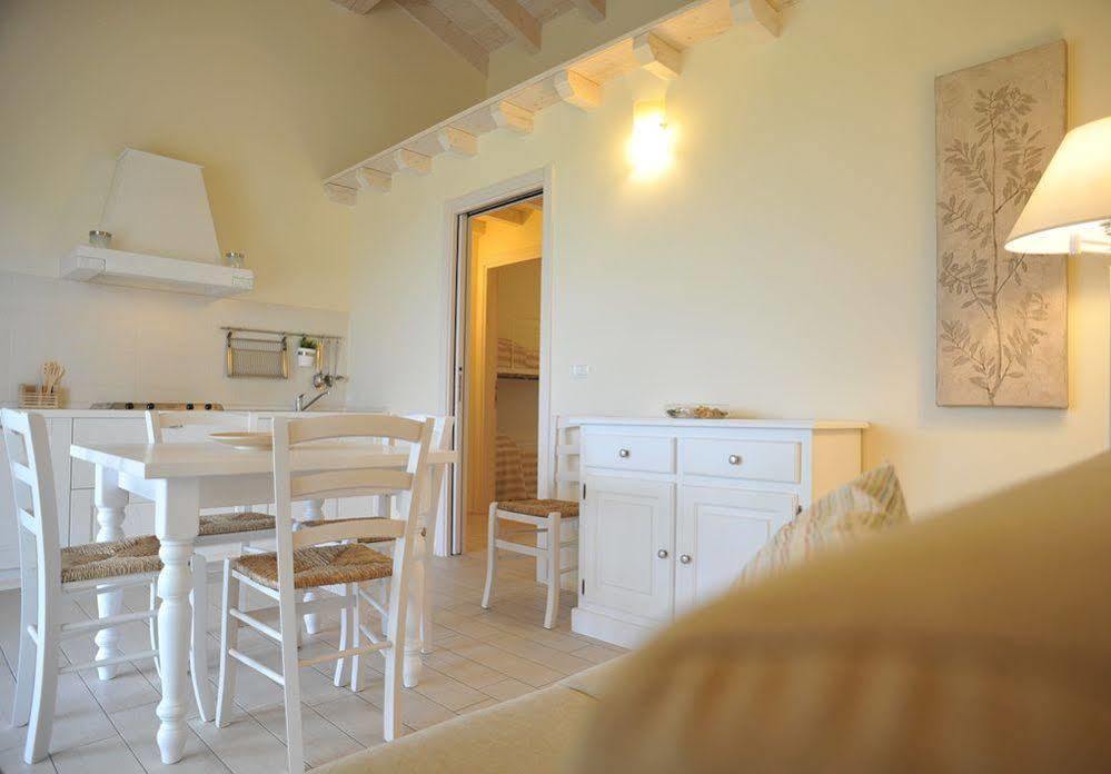Agriturismo Colle Dei Pivi Понті-суль-Мінчіо Екстер'єр фото